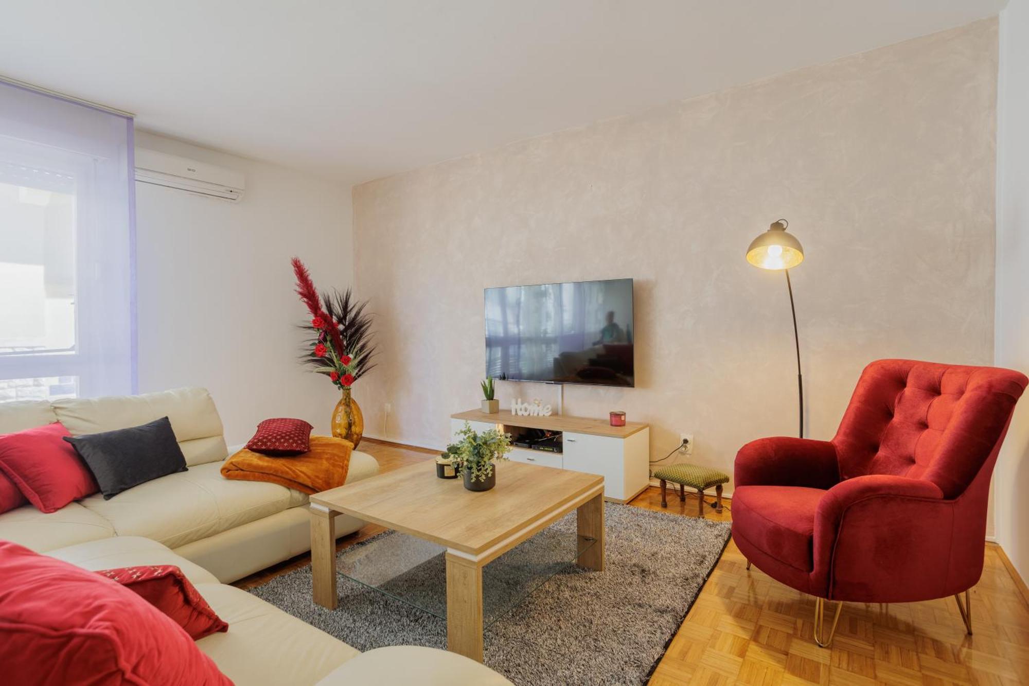 Center Apartment Silvana Split Exterior photo