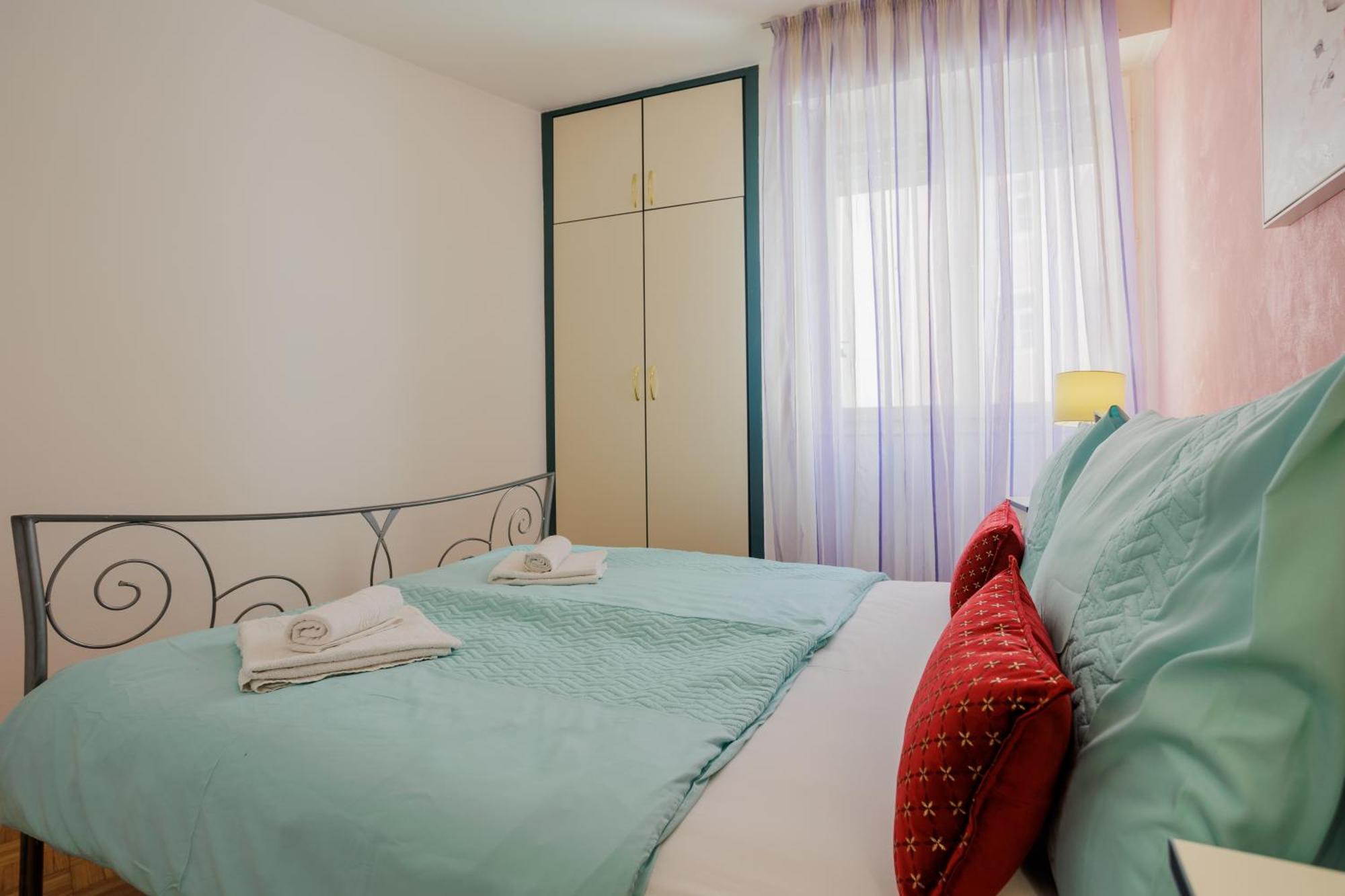 Center Apartment Silvana Split Exterior photo