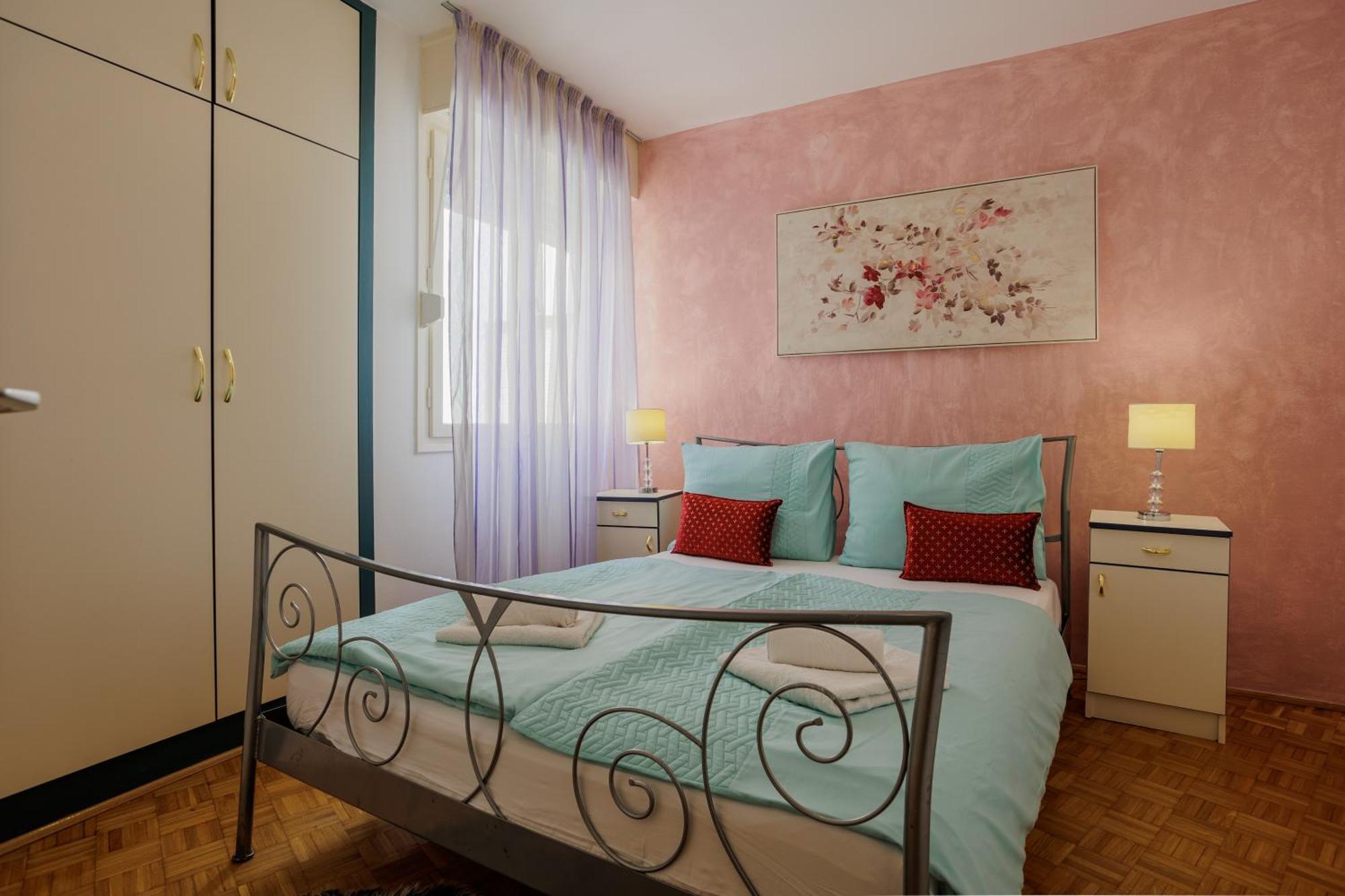 Center Apartment Silvana Split Exterior photo