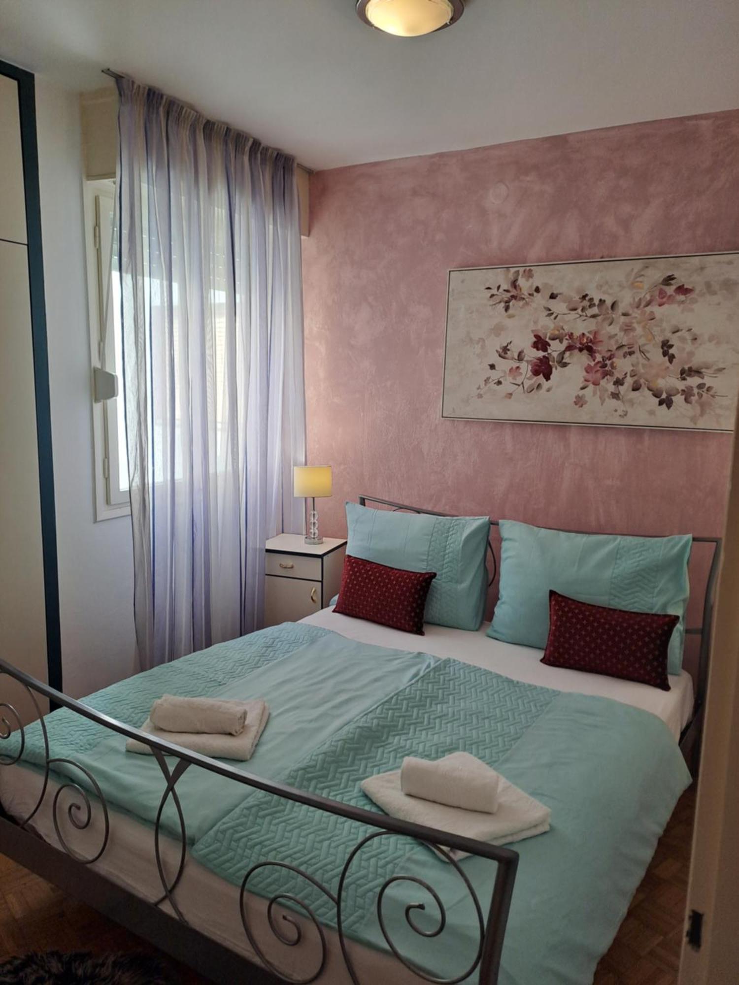 Center Apartment Silvana Split Exterior photo